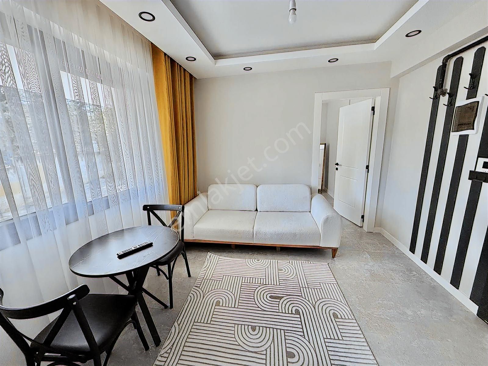 Karaman Mahallesi'nde Yeşil Alan Cepheli Satılık Apart - Görsel 13