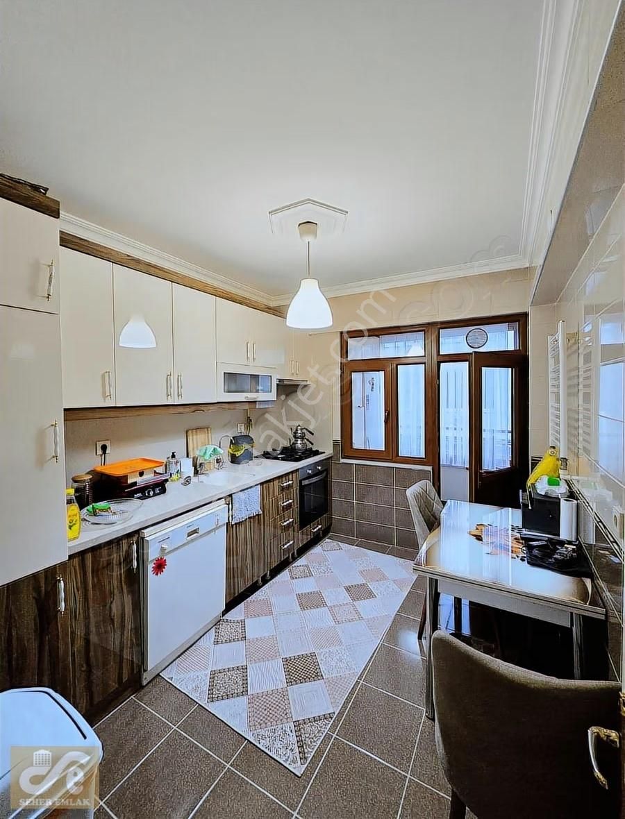 Salıpazarı Yeni Mahalle 513. Sokak 1. Kat Satılık Daire - Görsel 6