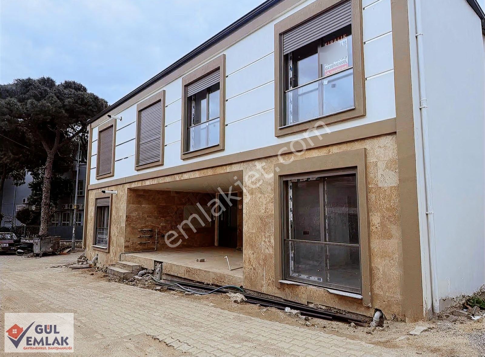 Çarşının Merkezinde 1+1 Kapalı Mutfaklı Lüks Daire - Görsel 5