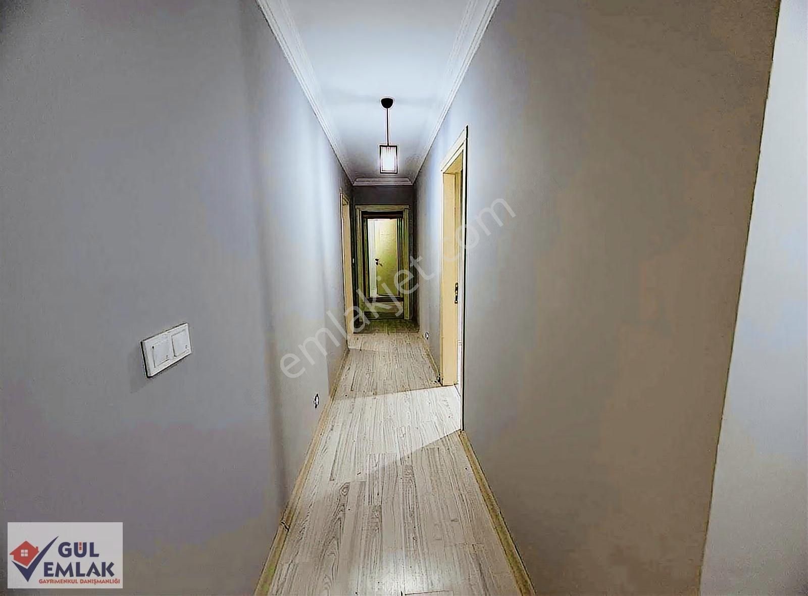 Çarşının Merkezinde 3+1 Geniş Ebeveyn Banyolu Araç Takaslı - Görsel 16