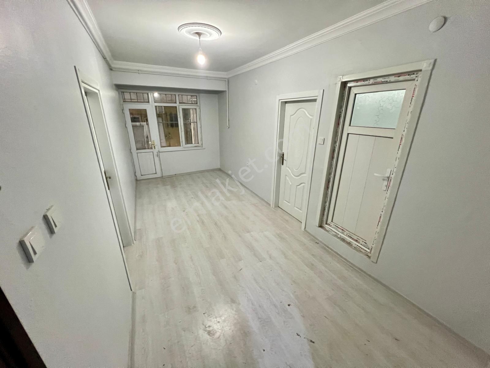 Üç Kardeşler'den Cebeci Mah Satılık 3+1 Yüksek Giriş Balkonlu - Görsel 15
