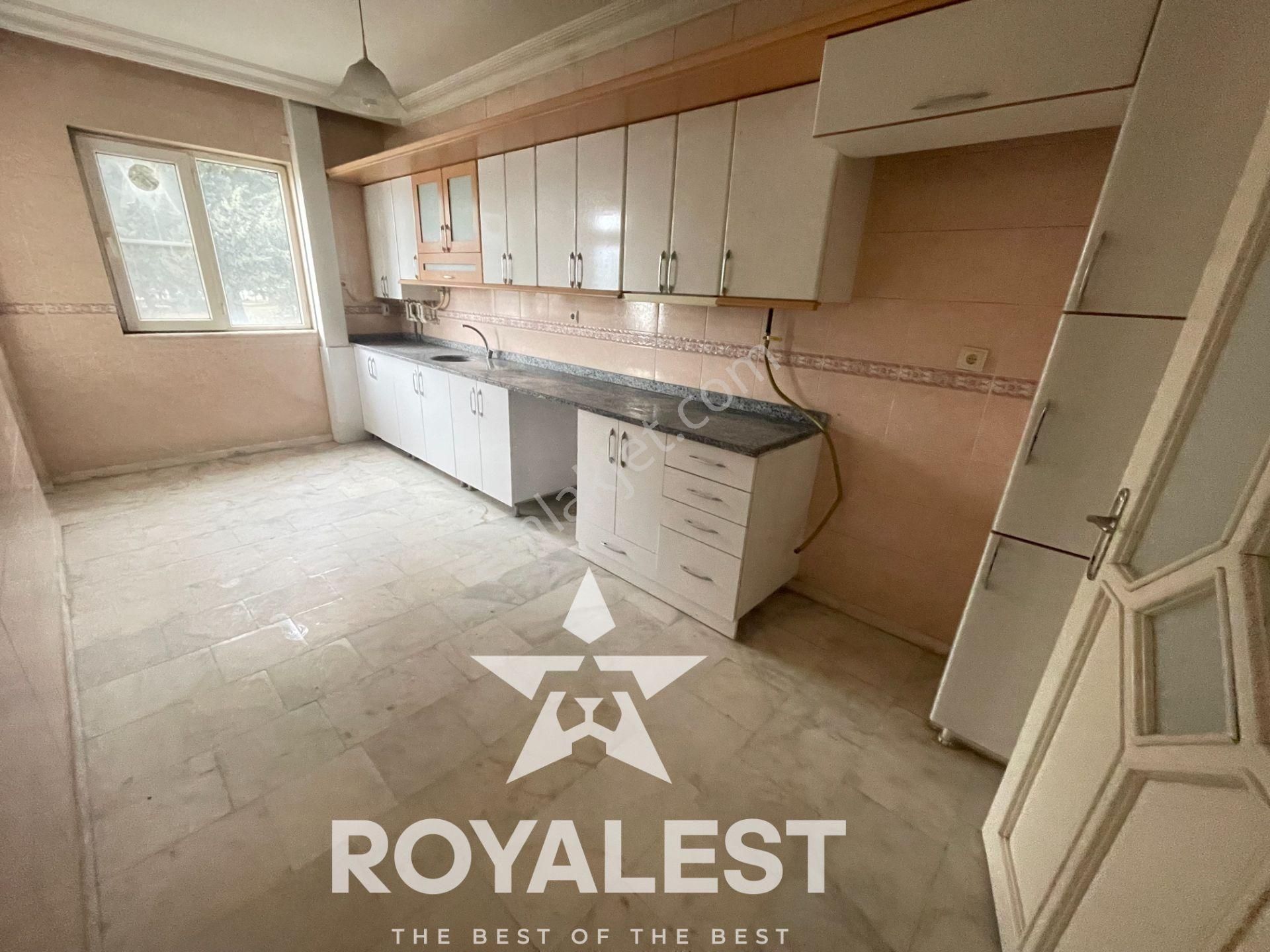 Royalest'ten Çok Acil Şahsi Kilerli Taşınmaya Hazır Önü Açık - Görsel 2