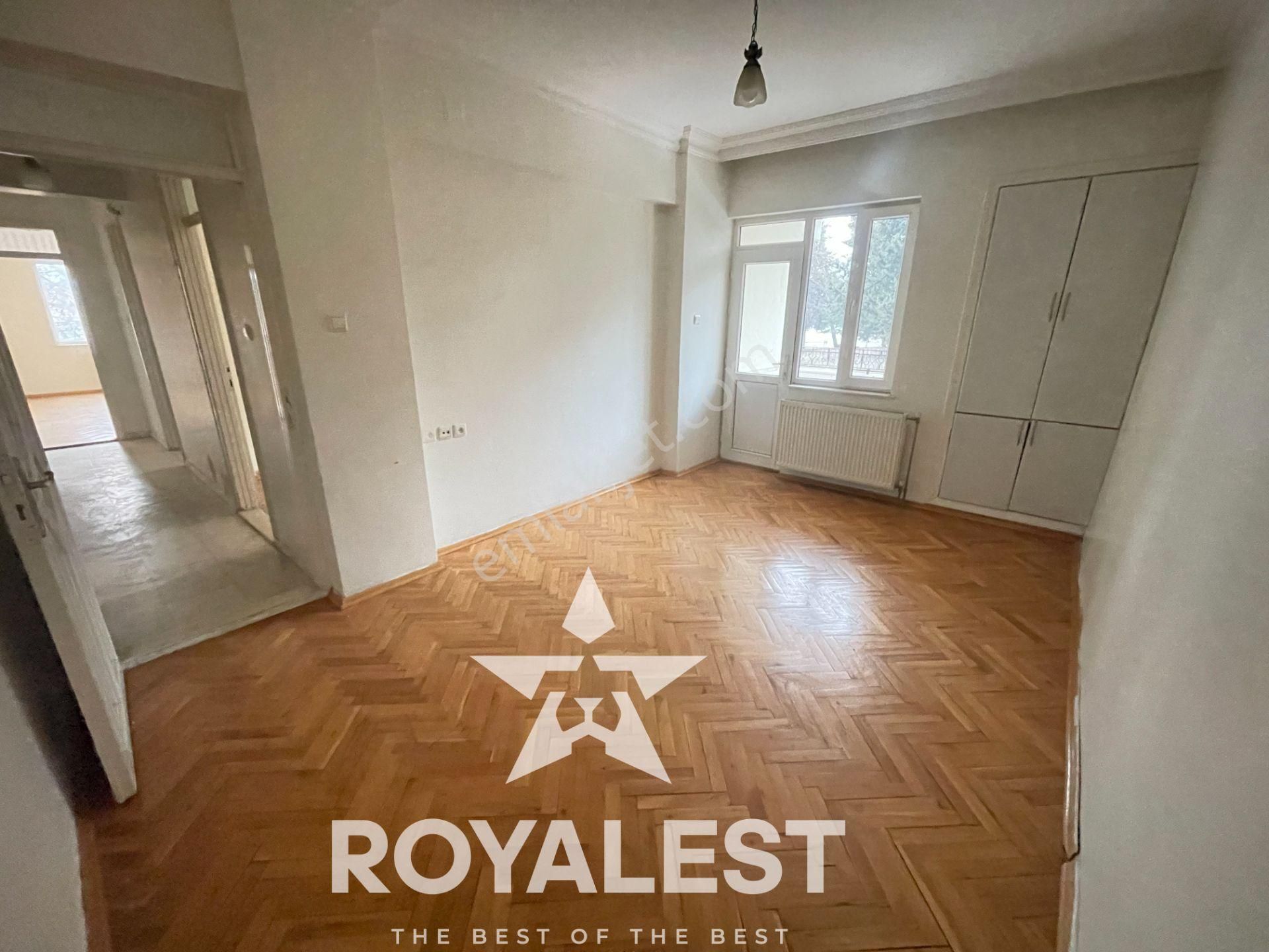 Royalest'ten Çok Acil Şahsi Kilerli Taşınmaya Hazır Önü Açık - Görsel 17