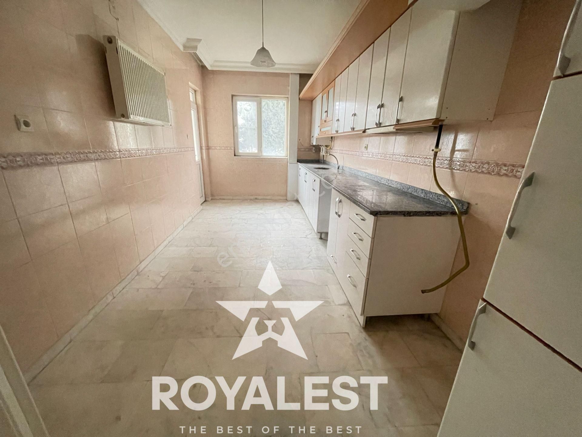 Royalest'ten Çok Acil Şahsi Kilerli Taşınmaya Hazır Önü Açık - Görsel 6