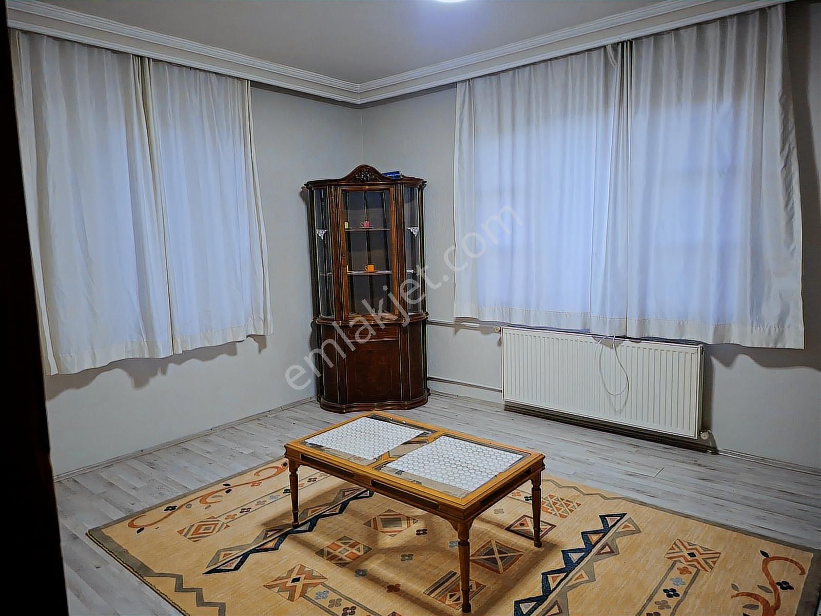 Hüsamettin Çelebi Kanal Boyu 982 M2 Arsa İçerisinde Müstakil Ev - Görsel 4