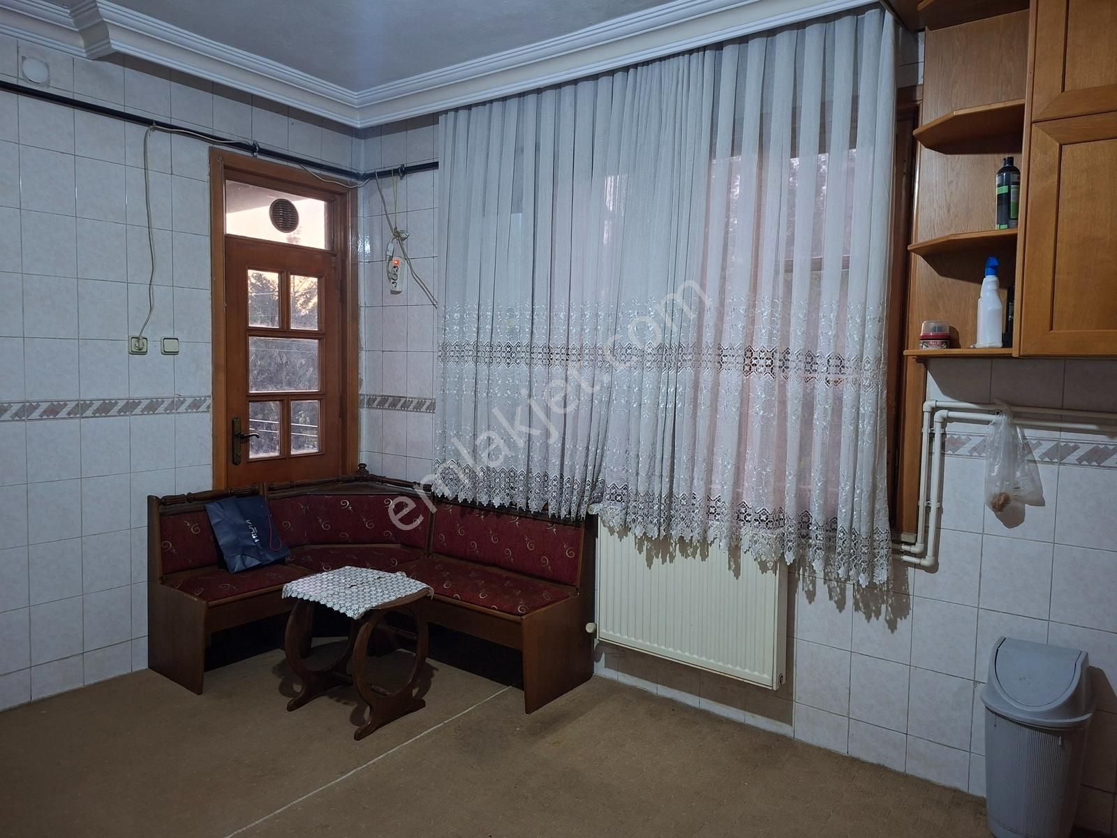 Hüsamettin Çelebi Kanal Boyu 982 M2 Arsa İçerisinde Müstakil Ev - Görsel 9