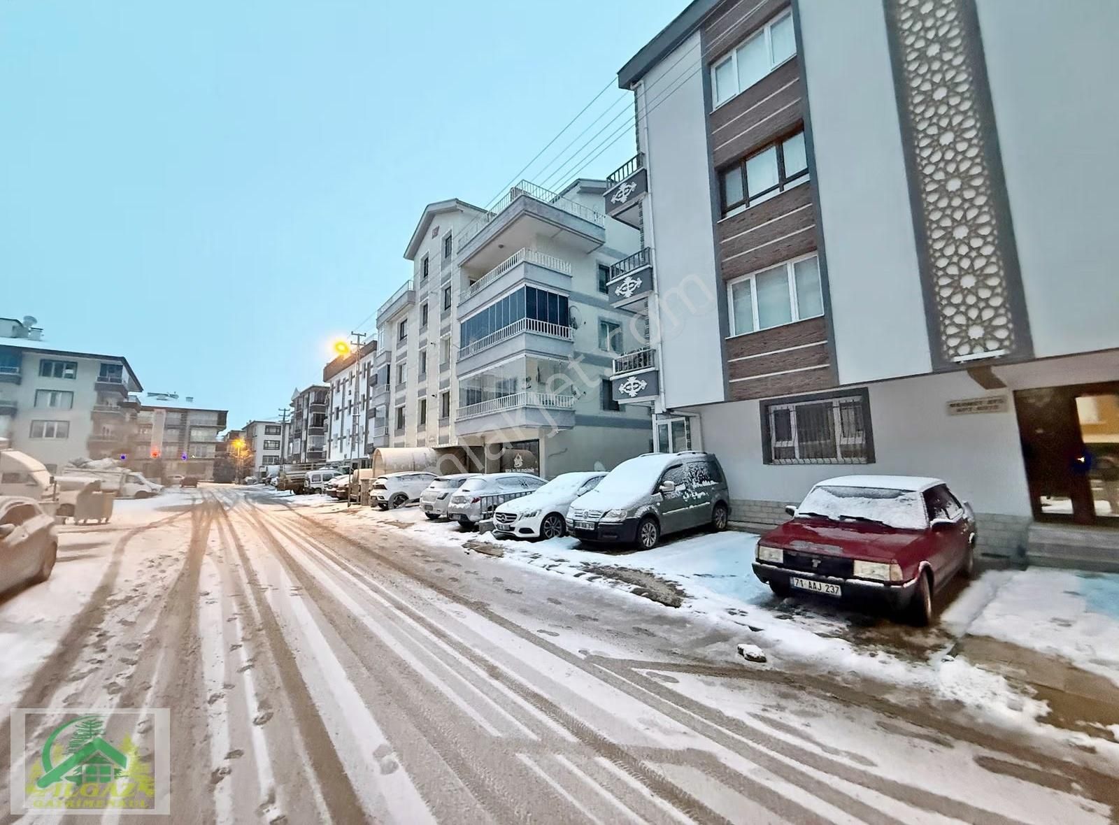 Bağlum Bulvar Yakını 3+1 Bağımsız Ara Kat Geniş M² Fırsat Daire - Görsel 30