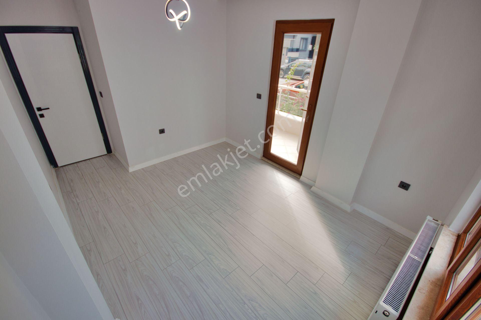 🛑🛑aktif'ten Akçay'da Satılık Mimarisiyle Büyüleyen 3+1 Ön Cephe Ferah Daire - Görsel 9