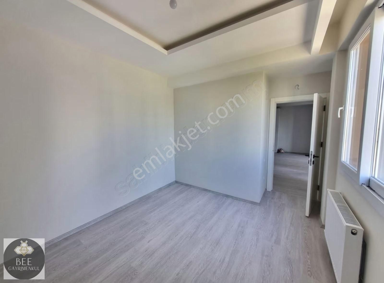 Lüks Site İçerisinde Geniş Oturumlu Kiralık 2+1 - Görsel 9