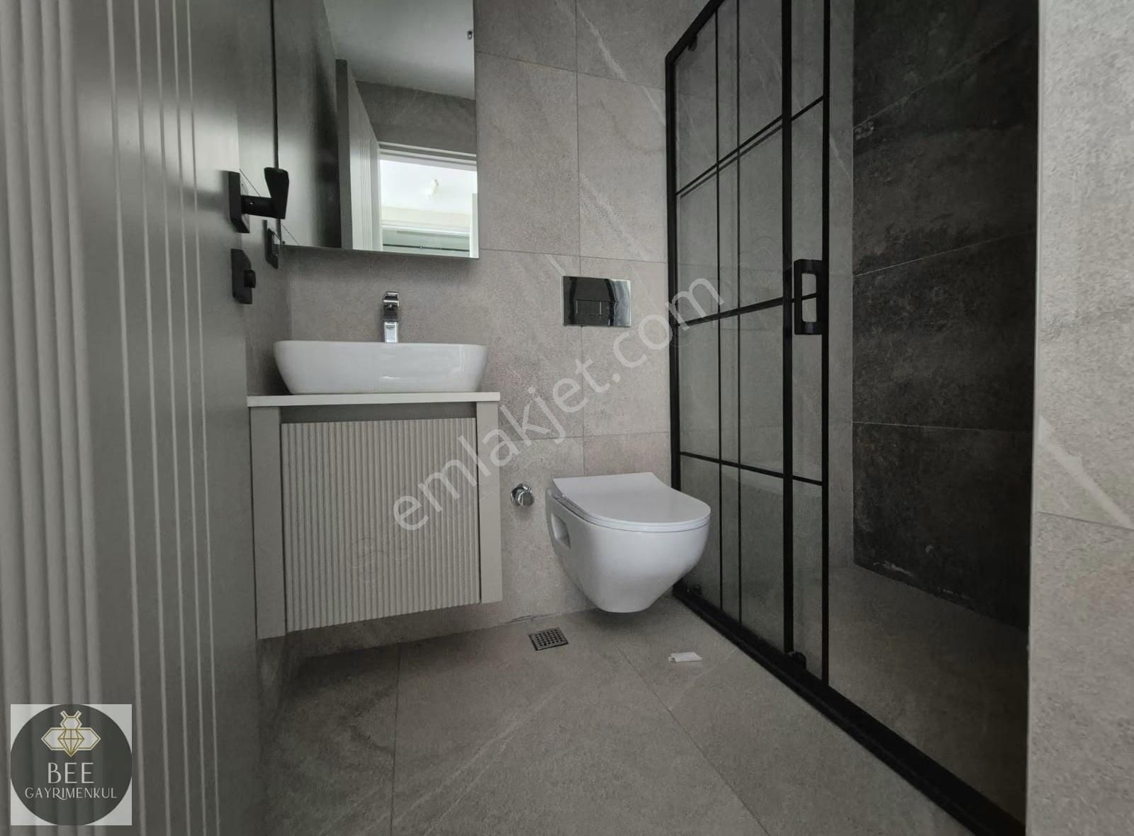 Bee'den Alyan Cadde Nova'da Acil Satılık Sıfır 2+1 - Görsel 4