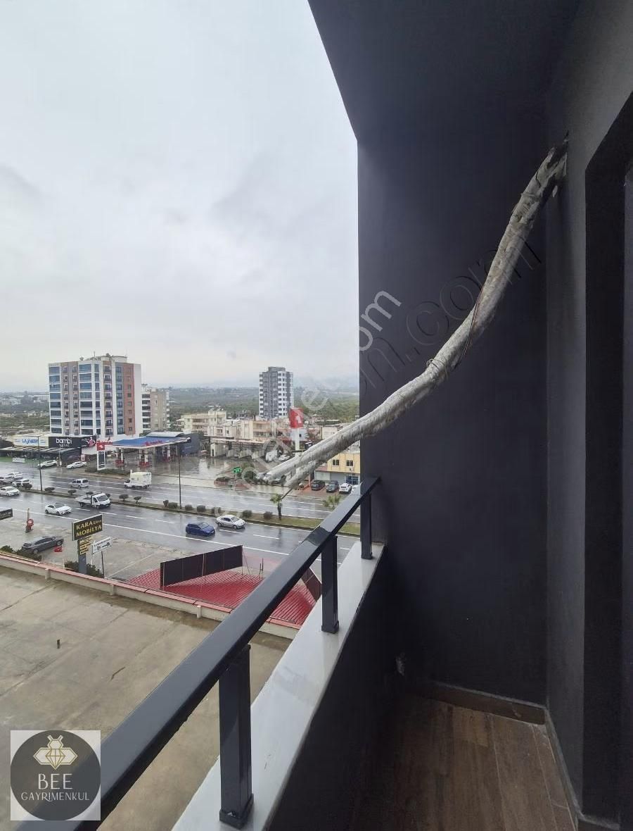 Bee'den Alyan Cadde Nova'da Acil Satılık Sıfır 2+1 - Görsel 7