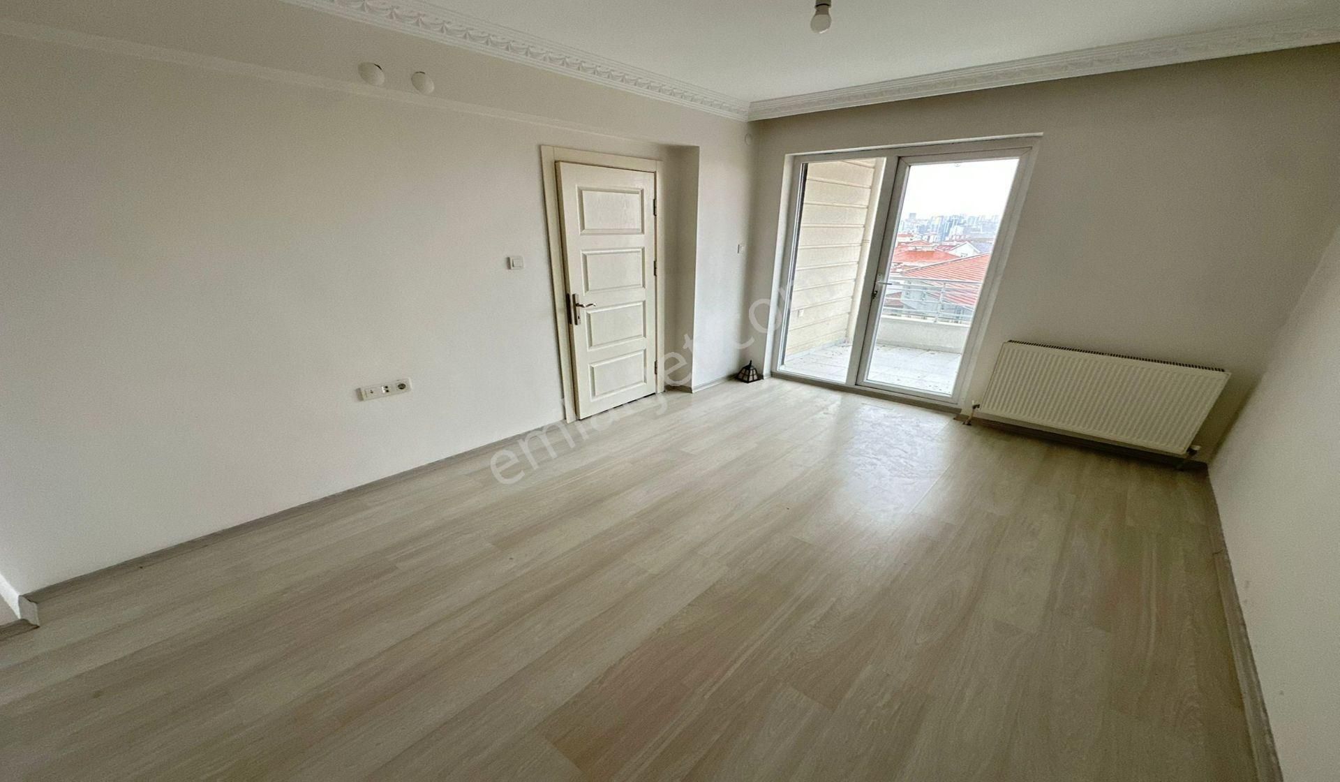 Atapark 540 Cadde Yakını Katta Açık Cepheli 3 Balkonlu Yeni Bina Asansörlü - Görsel 16