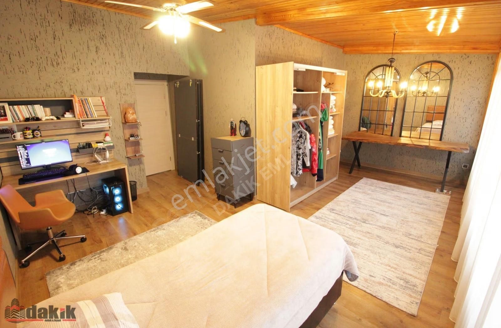 Dakik Emlaktan Geniş Asansörlü 5+1 220m² Teraslı Dublex Daire... - Görsel 21