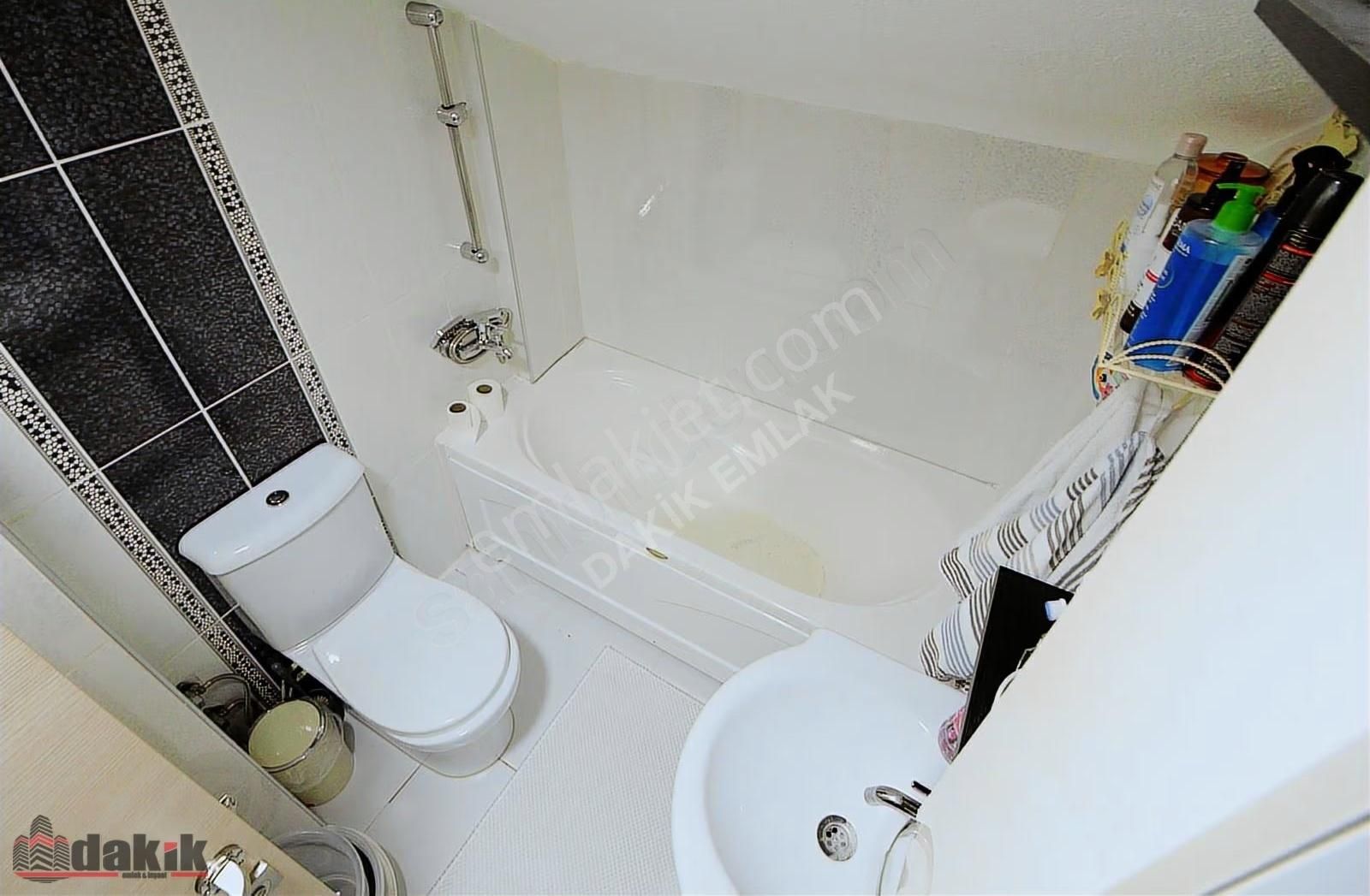 Dakik Emlaktan Geniş Asansörlü 5+1 220m² Teraslı Dublex Daire... - Görsel 2