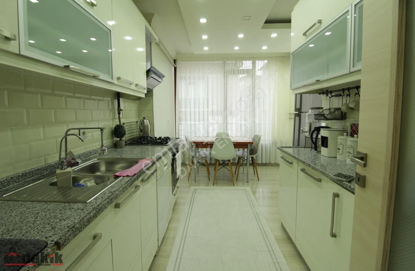 Dakik Emlaktan Geniş Asansörlü 5+1 220m² Teraslı Dublex Daire... - Görsel 30