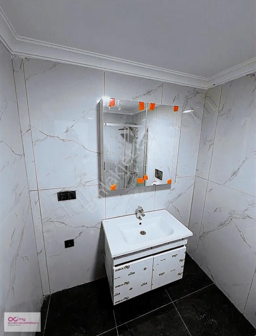 Ümraniye Atatürk Mh. Metro Yakını Kiralık 1+1 Daire - Görsel 4