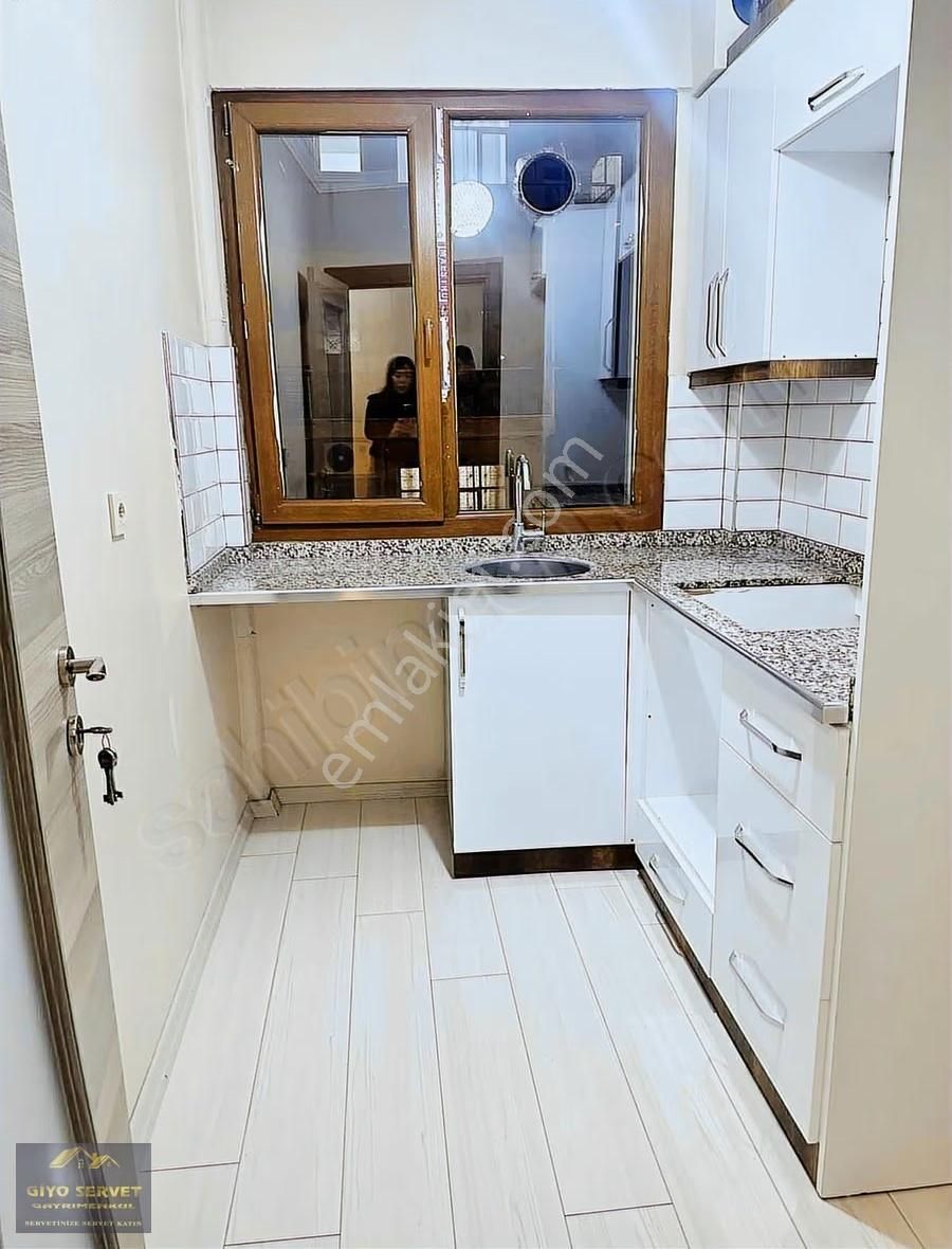 Bayraklı Alparslan Merkezi Konum Kiralık 2+1
