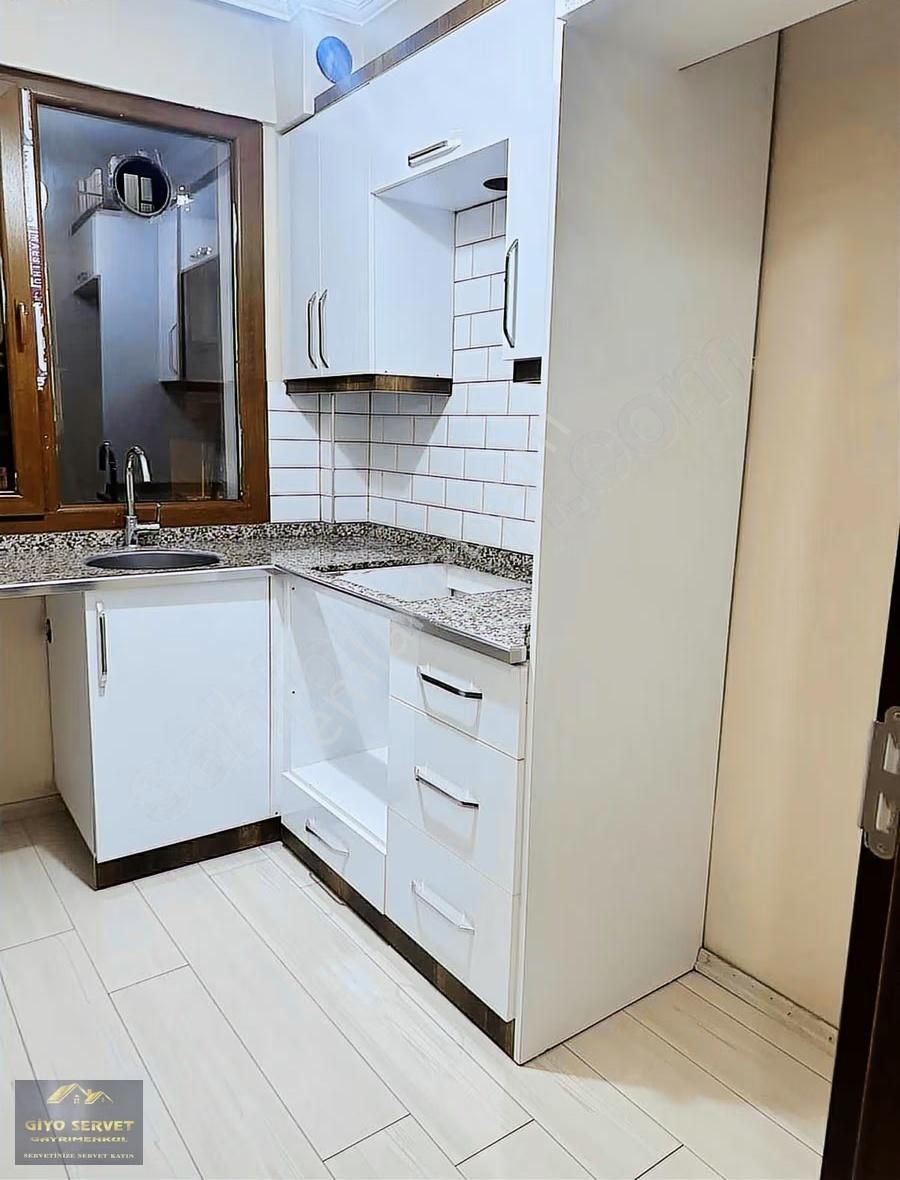 Bayraklı Alparslan Merkezi Konum Kiralık 2+1 - Görsel 32