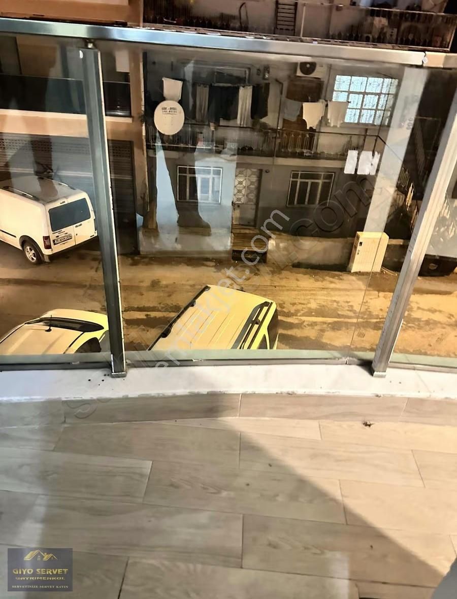 Bayraklı Alparslan Merkezi Konum Kiralık 2+1 - Görsel 3