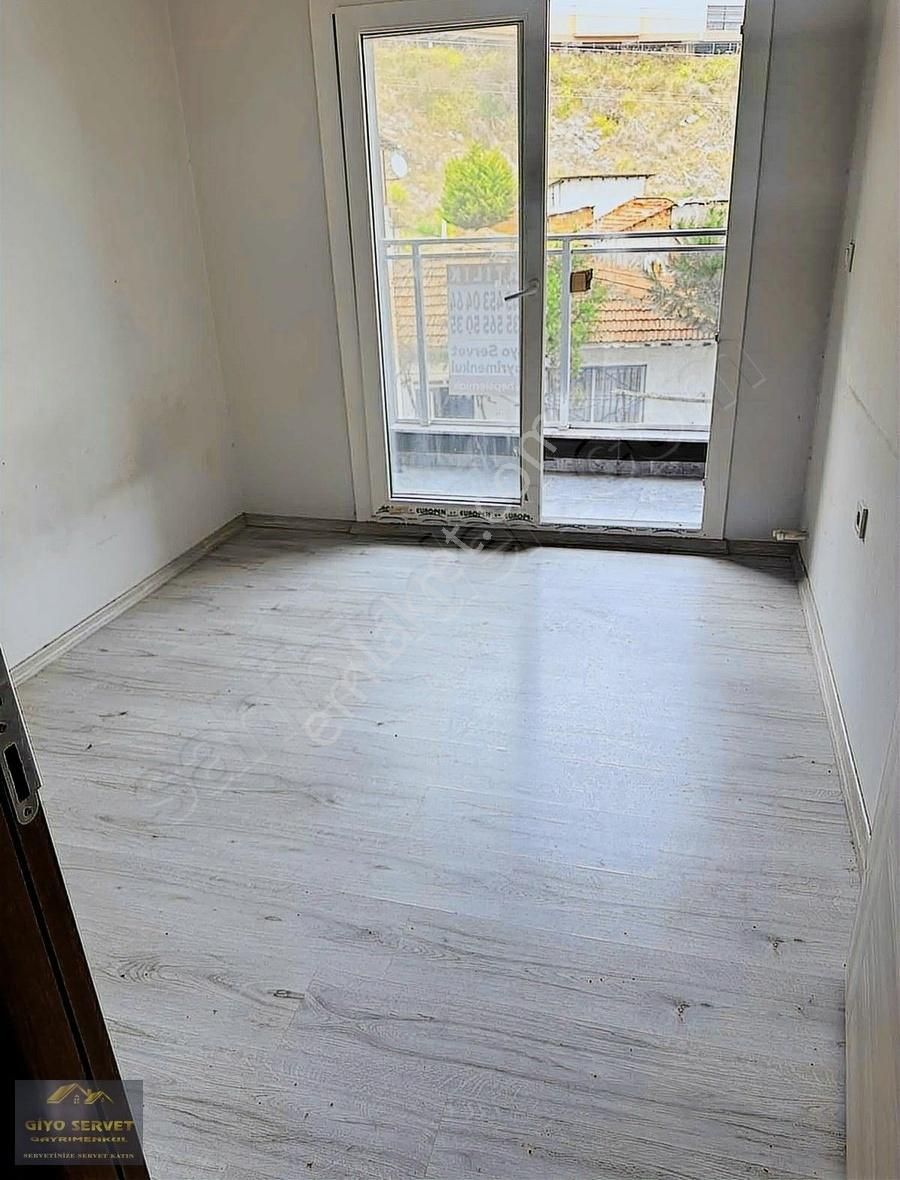 Bayraklı Refik Şevket İncede Kapalı Mutfak 2+1daire - Görsel 2