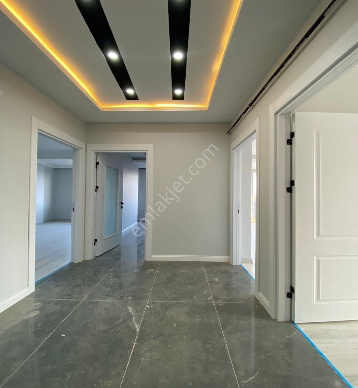 Avcılar Merkezde Ön Cephe Lüx Satılık Dublex - Görsel 12