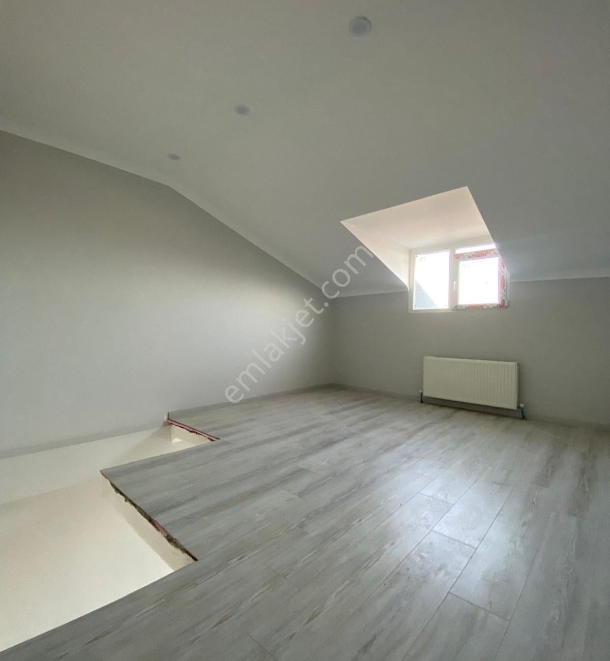 Avcılar Merkezde Ön Cephe Lüx Satılık Dublex - Görsel 13