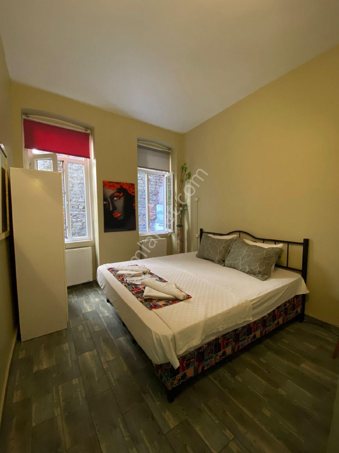 Beyoğlu Cihangirde 2+1 Lüx Kiralik Daire - Görsel 3