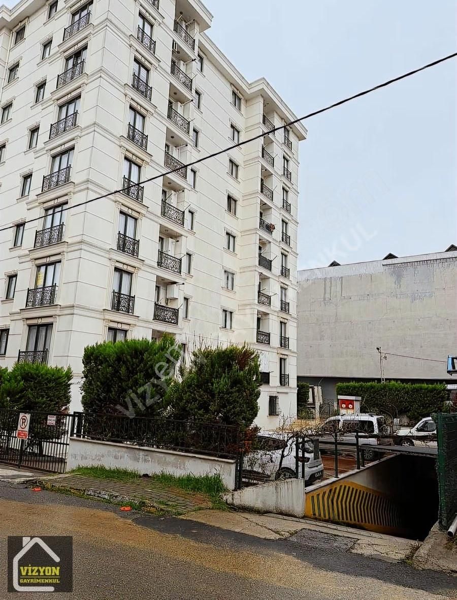 Esenyalı Mh Merkezi Konumda Kiralık 2+1 Yeni Daire