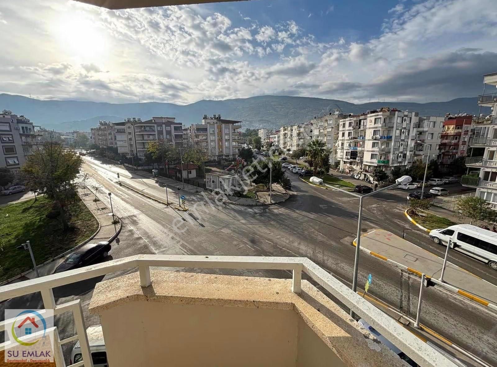 Su Emlak'tan Mükemmel Konumda Satılık Daire - Görsel 2