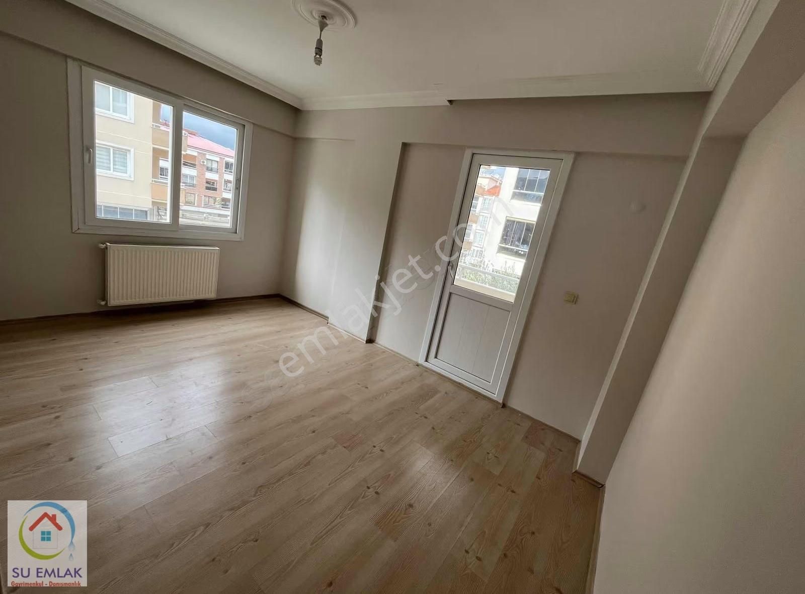 Su Emlak'tan Satılık Geniş Bakımlı Daire - Görsel 4