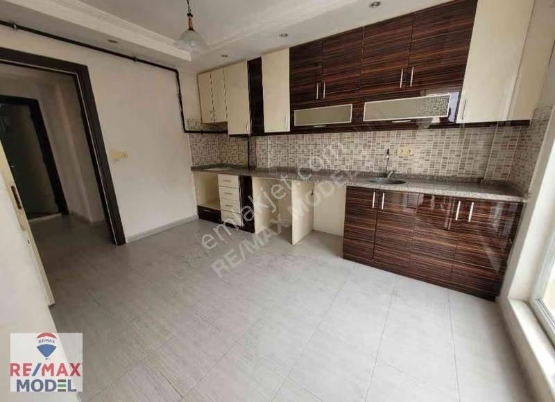Remax Model Den Karaman Da Satılık 2+1 Daire - Görsel 8