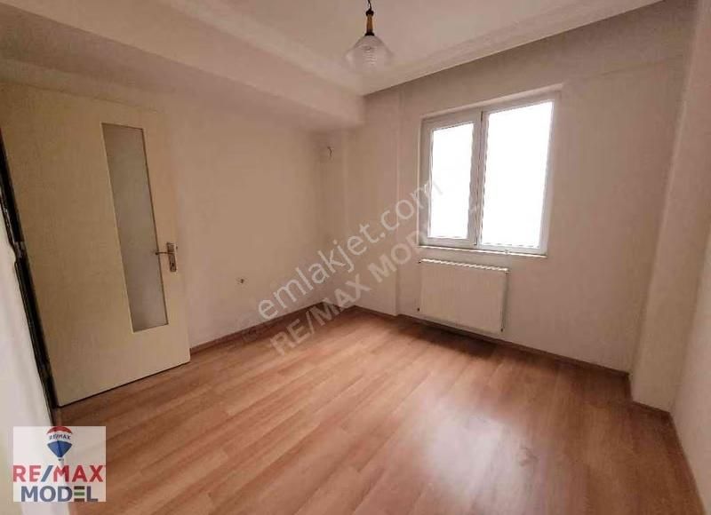 Remax Model Den Karaman Da Satılık 2+1 Daire - Görsel 10