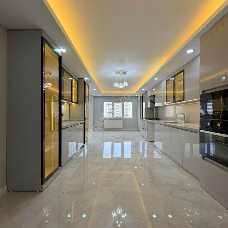 [güzel City]şık Tasarımıyla Dillere Destan Aile Sitesinde Daire