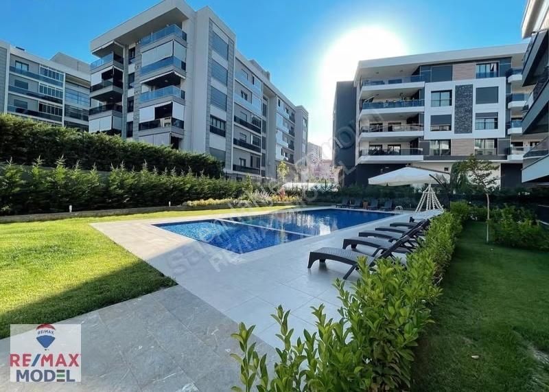 Remax Model Selçukbey Esse Life Sitesinde 3,5+1 Satılık Daire