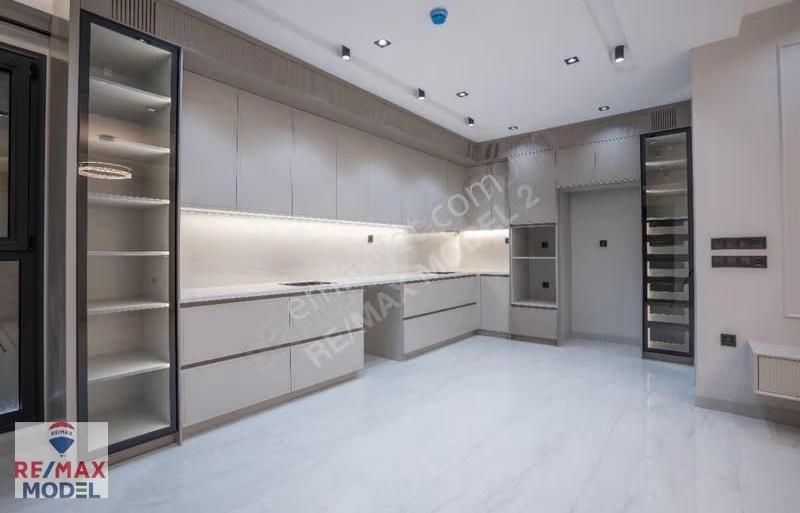 Remax Model'den Yenişafak'ta 3,5+1 Kiralık Lüks Daire - Görsel 12