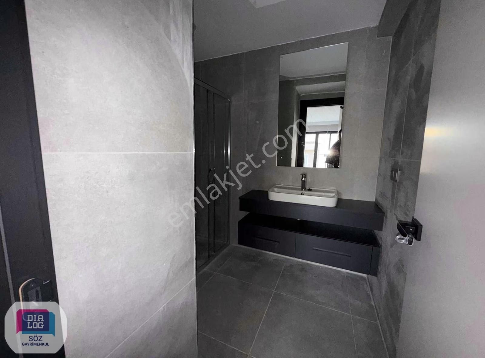 Söz Den 23 Nisan Btg Meva Sitesi Kiralık En Geniş 1+1 Daire - Görsel 25
