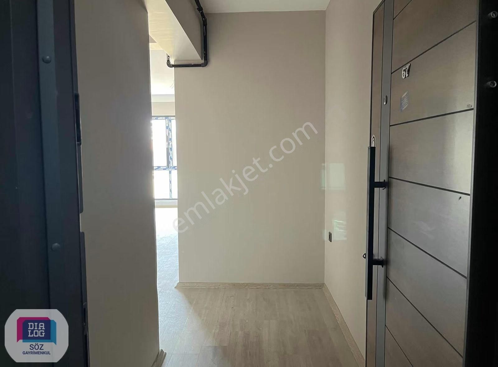 Söz Den 23 Nisan Meva Sit Ön Cephe 7. Katsatılık Sıfır 2+1 Daire - Görsel 13