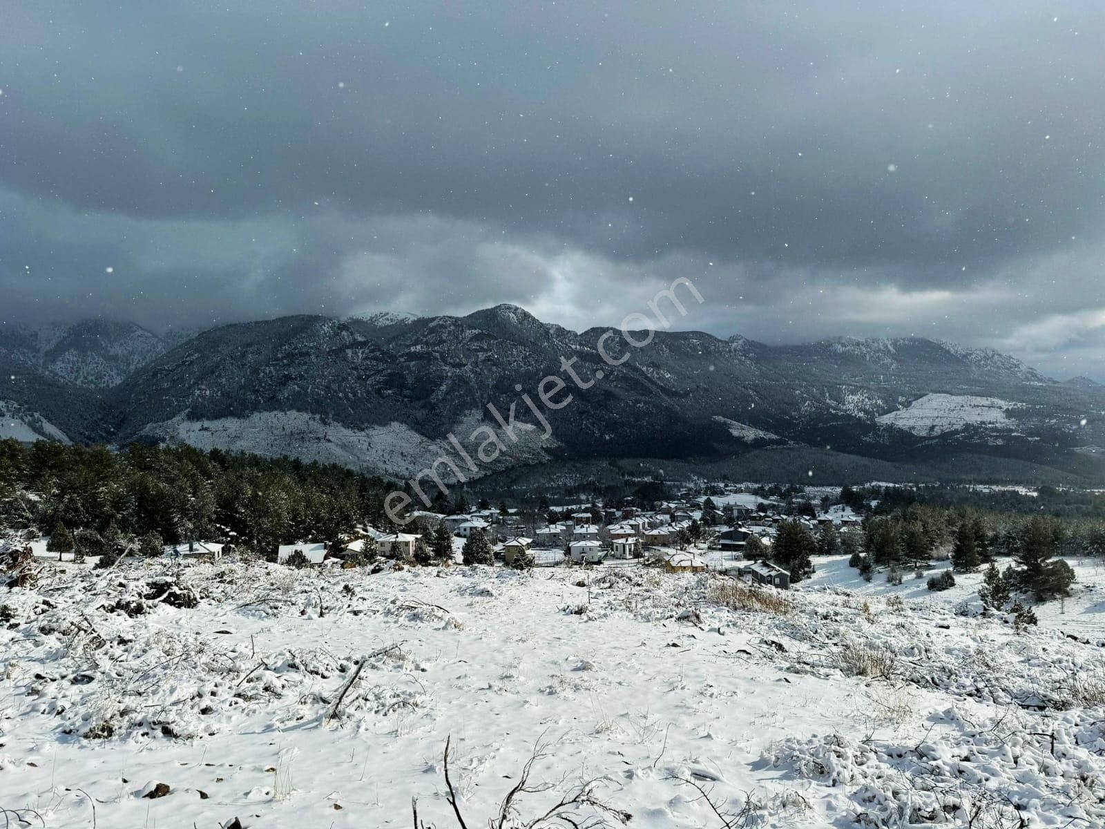 Kar Emlaktan Alpu Radar Yolunda 400 M2 Satılık Arsa - Görsel 23