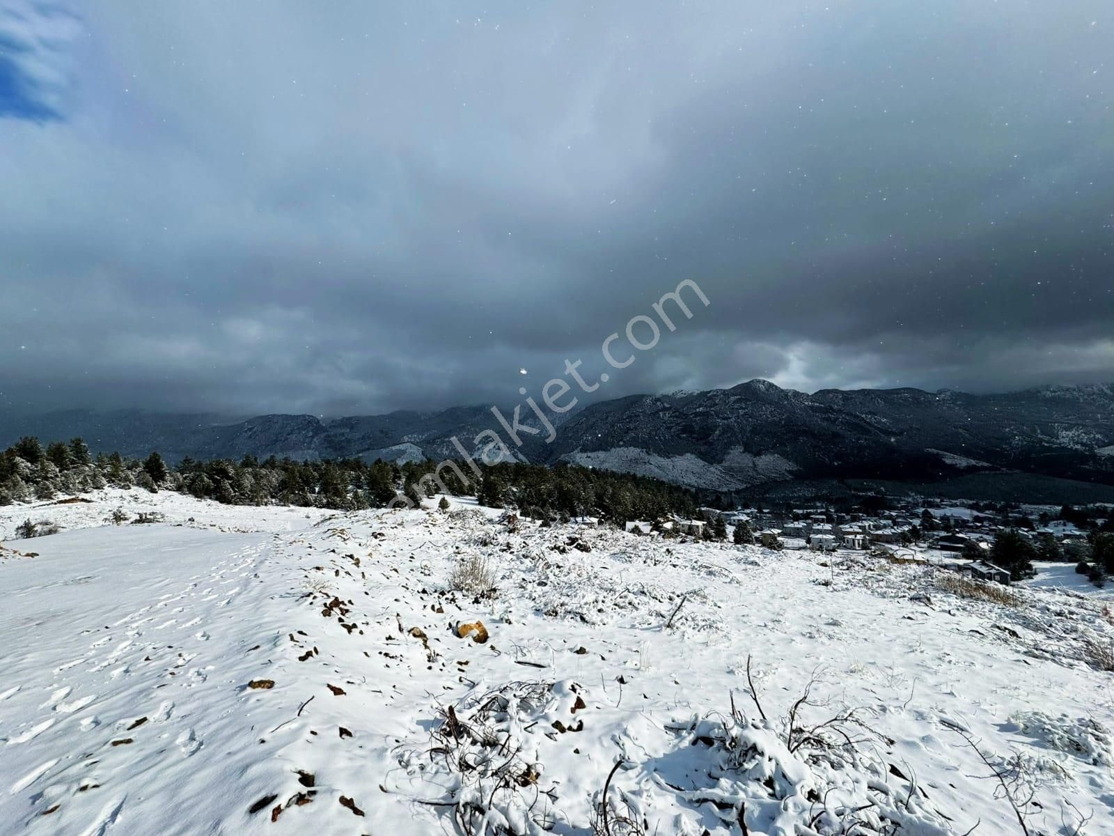 Kar Emlaktan Alpu Radar Yolunda 400 M2 Satılık Arsa - Görsel 21