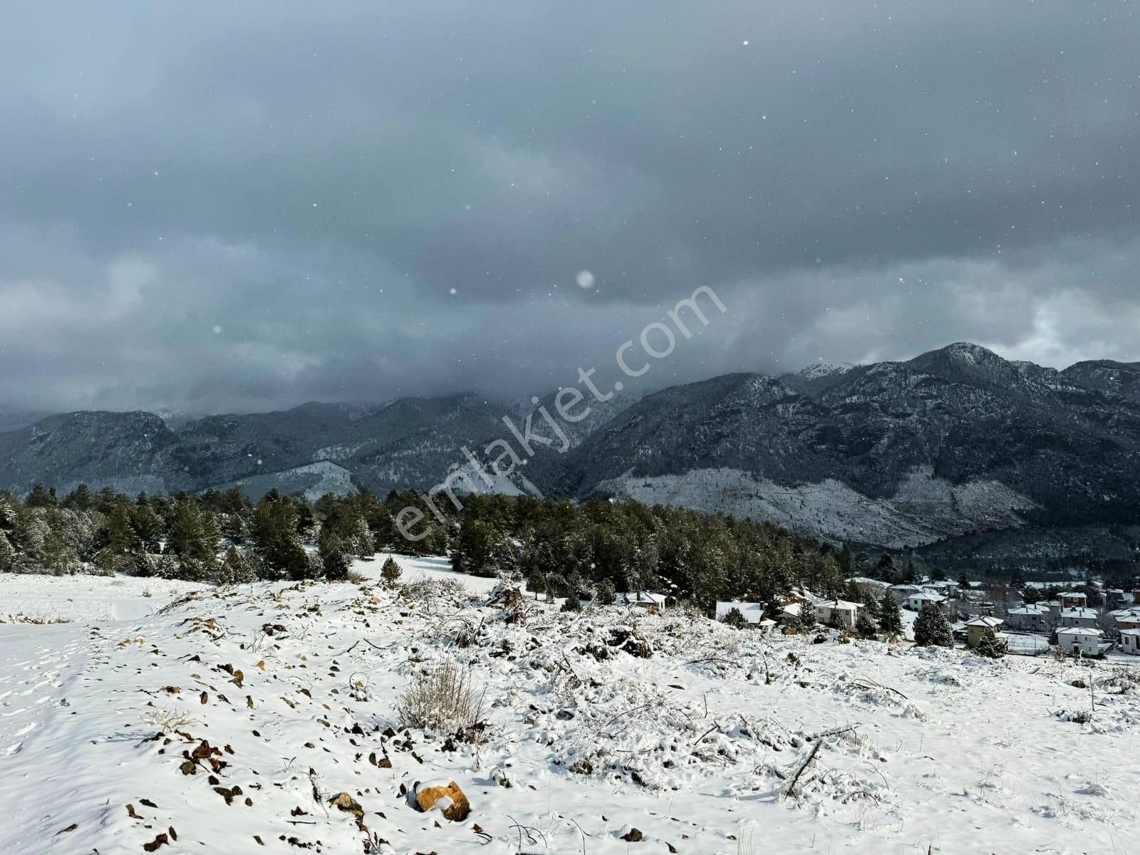 Kar Emlaktan Alpu Radar Yolunda 400 M2 Satılık Arsa - Görsel 2