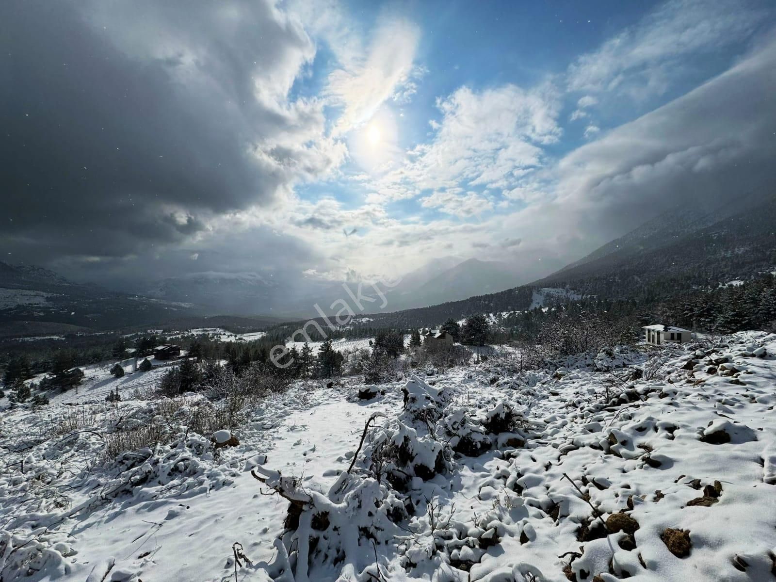 Kar Emlaktan Alpu Radar Yolunda 400 M2 Satılık Arsa - Görsel 5