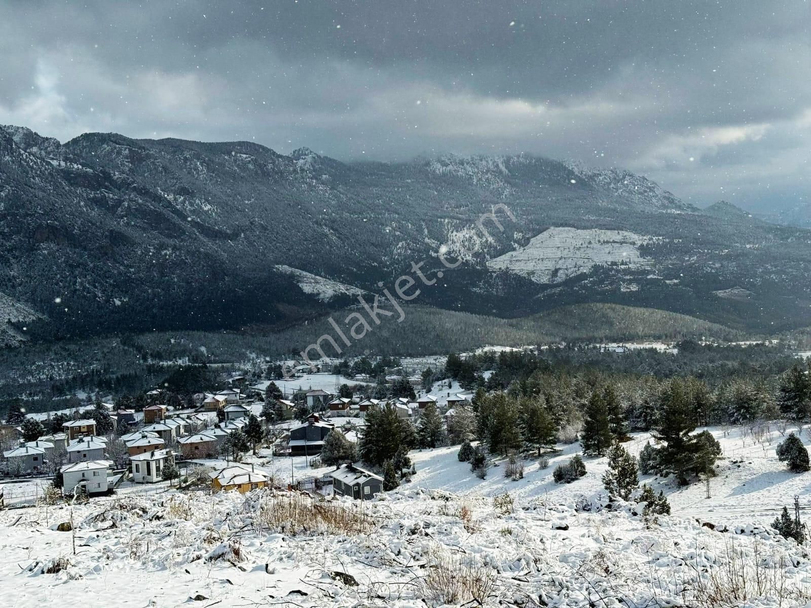 Kar Emlaktan Alpu Radar Yolunda 400 M2 Satılık Arsa - Görsel 9