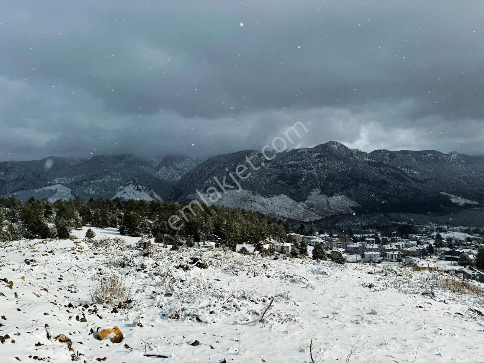 Kar Emlaktan Alpu Radar Yolunda 400 M2 Satılık Arsa - Görsel 3