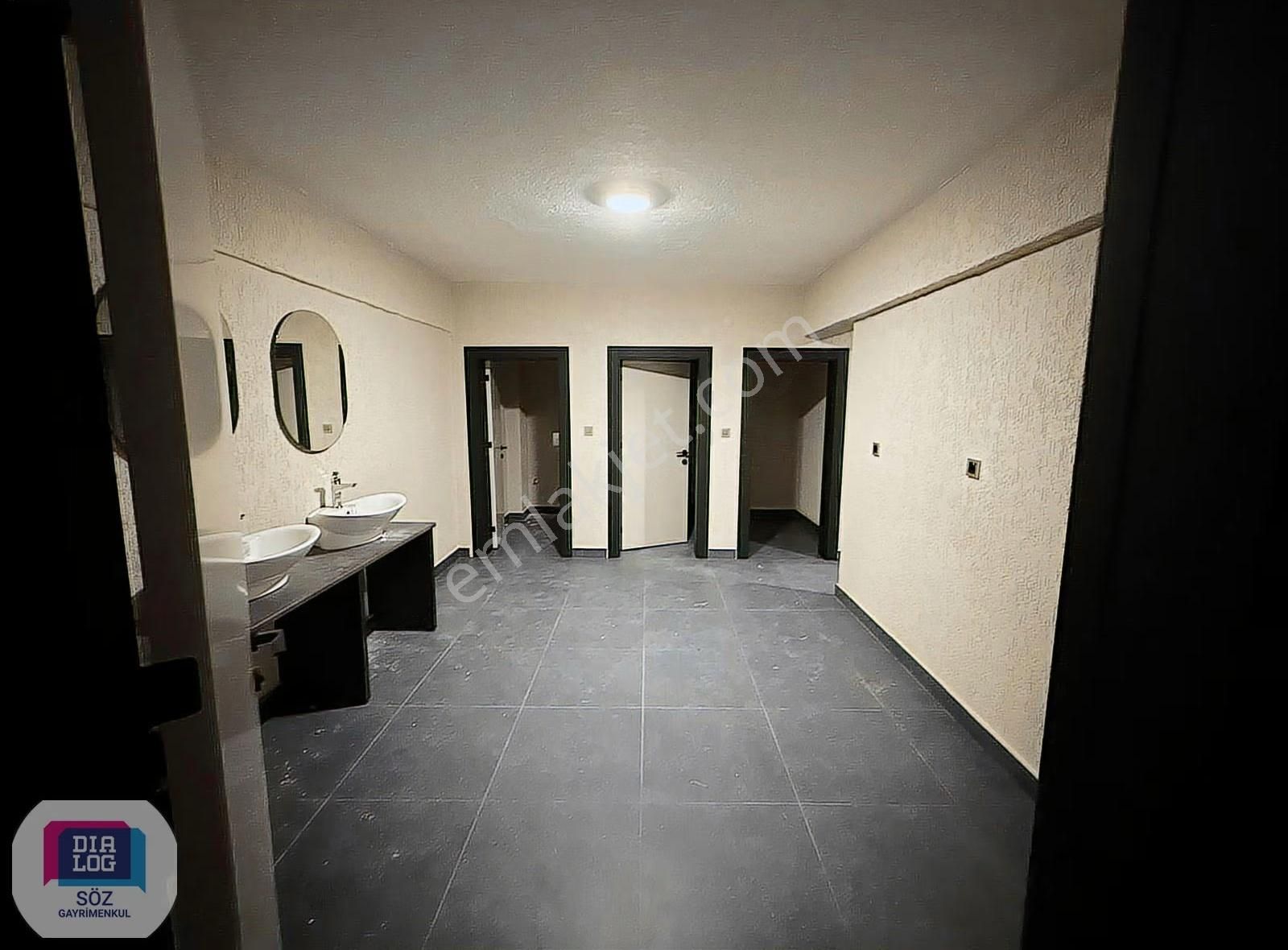 Söz Den 23 Nisan Btg Meva Sitesi 7. Kat Kiralık 1+1 Daire - Görsel 3