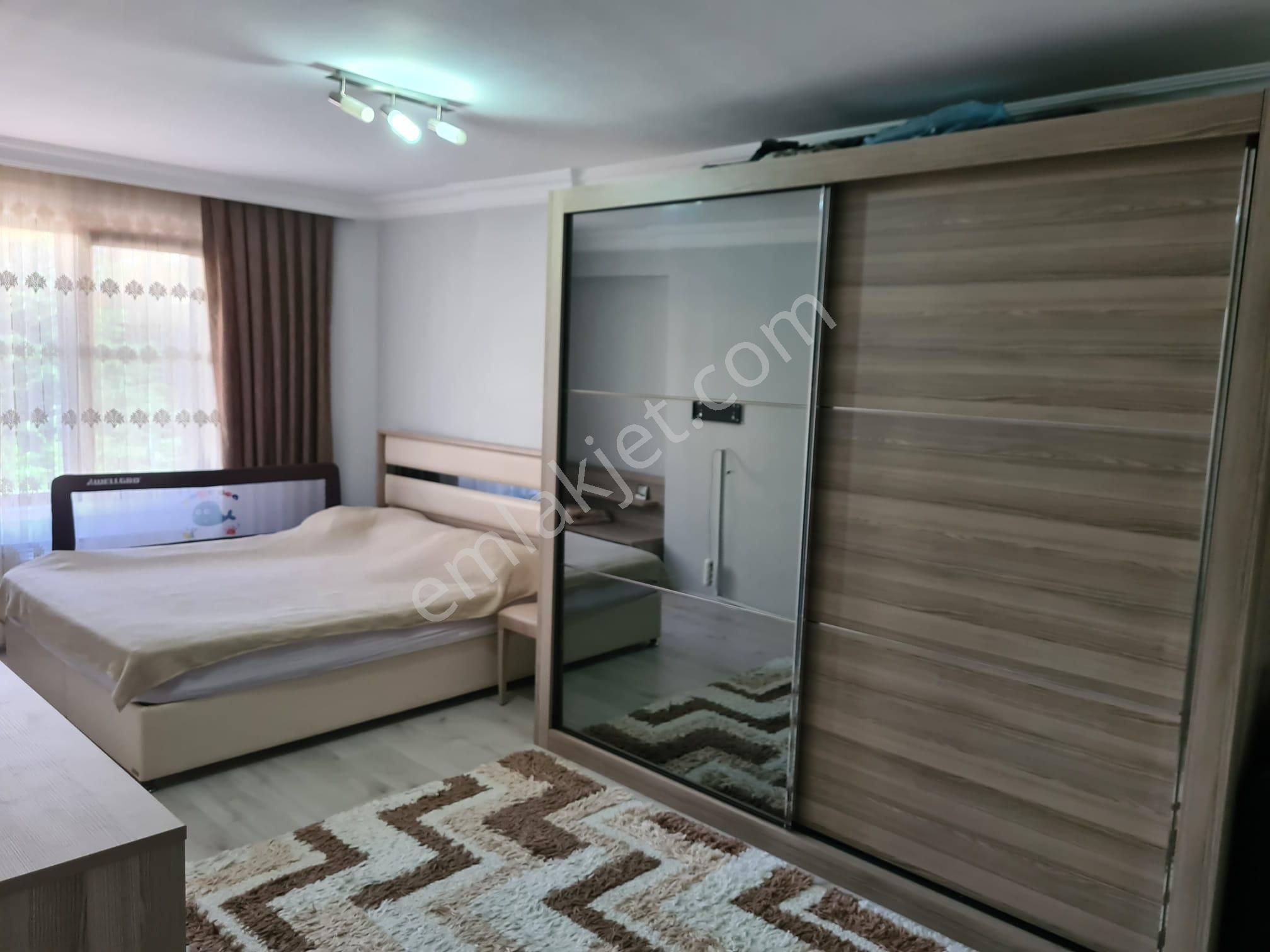 Sahibinden Satılık Birlik Mahallesi Caddesinde Geniş Metrekareli Ofis Daire - Görsel 14