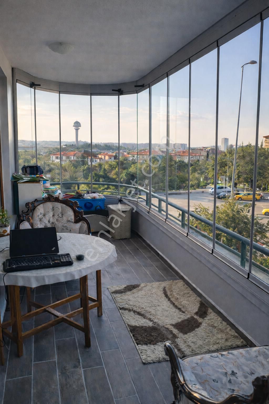 Sahibinden Satılık Birlik Mahallesi Caddesinde Geniş Metrekareli Ofis Daire