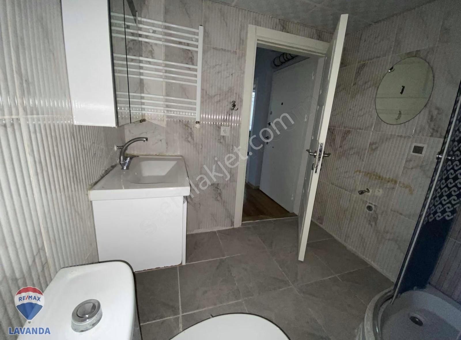 Remax Lavanda'dan Muhittin Mahallesinde 2+1 Kiralık Daire - Görsel 8