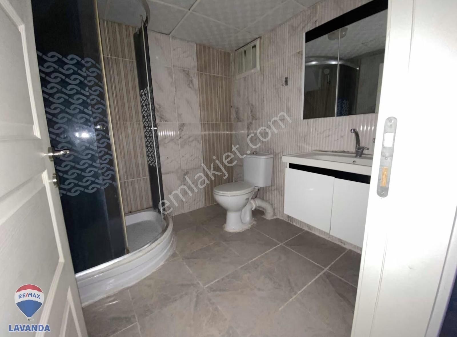 Remax Lavanda'dan Muhittin Mahallesinde 2+1 Kiralık Daire - Görsel 14