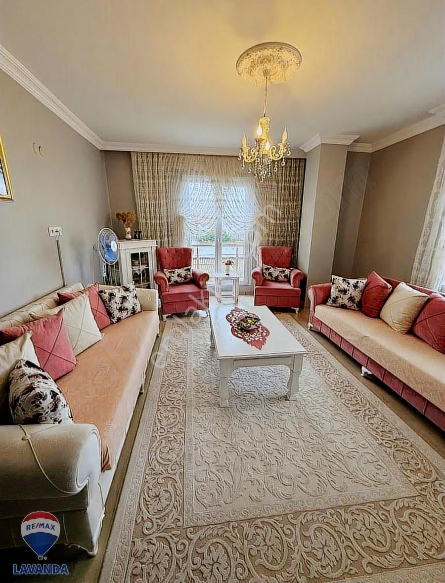 Remax Lavanda Yeniçiftlikte Deniz Man.eşyalı Kiralık 3+1 Daire - Görsel 5