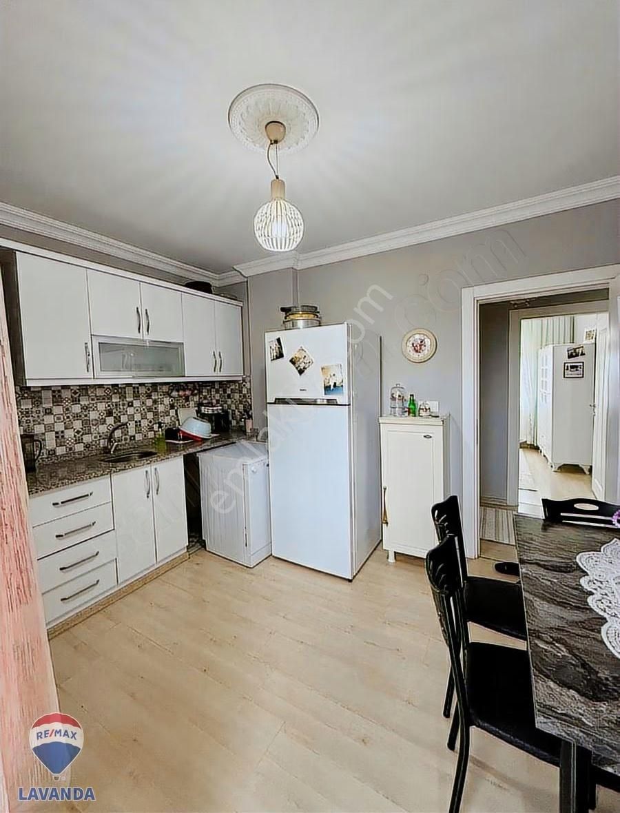 Remax Lavanda Yeniçiftlikte Deniz Man.eşyalı Kiralık 3+1 Daire - Görsel 14